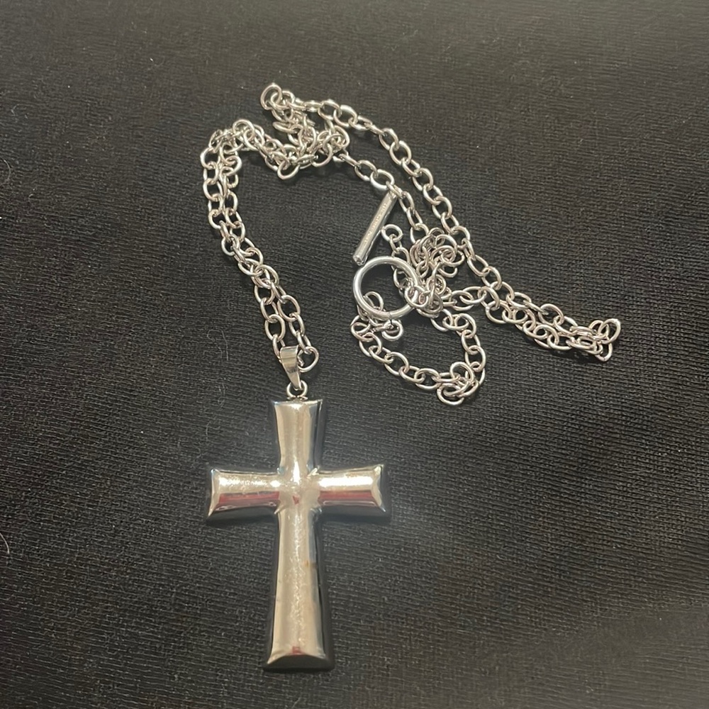 Stainless steel modern cross with 24” chain. QVC, HSN, ?